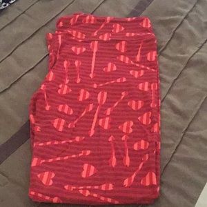 Lularoe Valentines Leggings